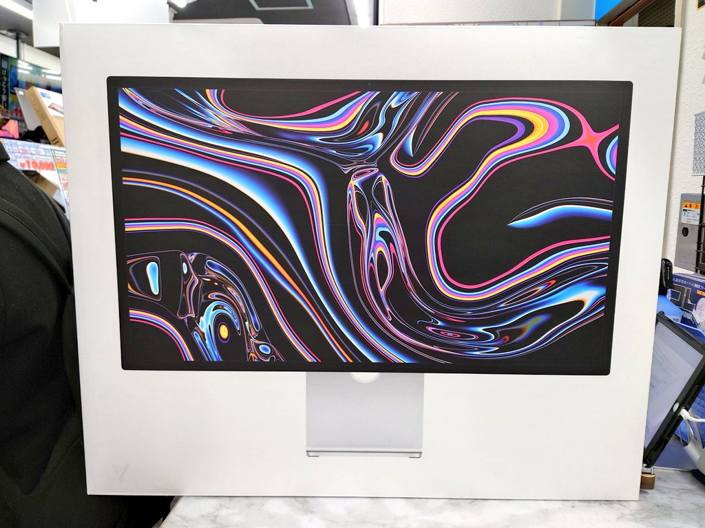 iosys_official's tweet image. 【注：iMacではない】
Studio Display 27inch MK0U3J/A
中古Ａランク 税込179,800円
在庫店舗：アキバ中央通店(PC売場)
▼商品ページ▼
iosys.co.jp/items/monitor/…
発売からほぼ１年ですか…現物初めて見ました！！(見たと言っても箱は開けてないので見たとは言えないかw)
#イオシス #StudioDisplay