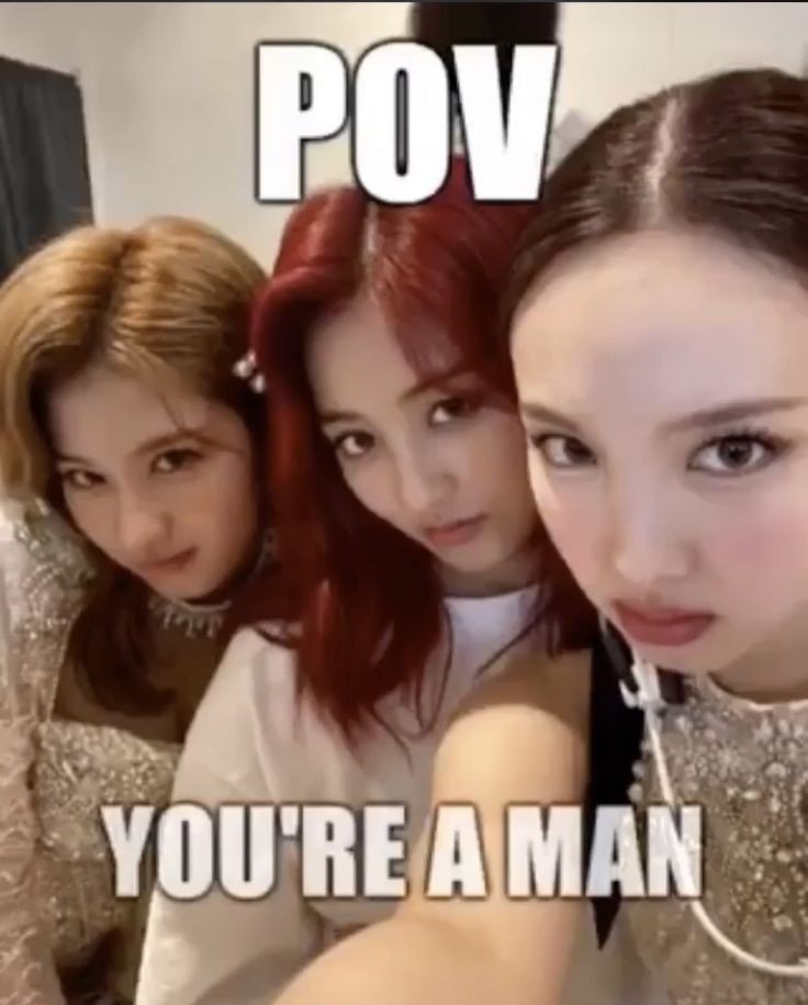 _dhyunw's tweet photo. @justwtlIa @cardancao @taysevenluv @sasaengdanayeon @AllanaA63245303 @aistelarr @kyoobw @dubulacha @najeonghy0 @twicethedubu @seulgarden @yejicollector @minacollector_ @dahiraim https://t.co/WfVurSCpM2