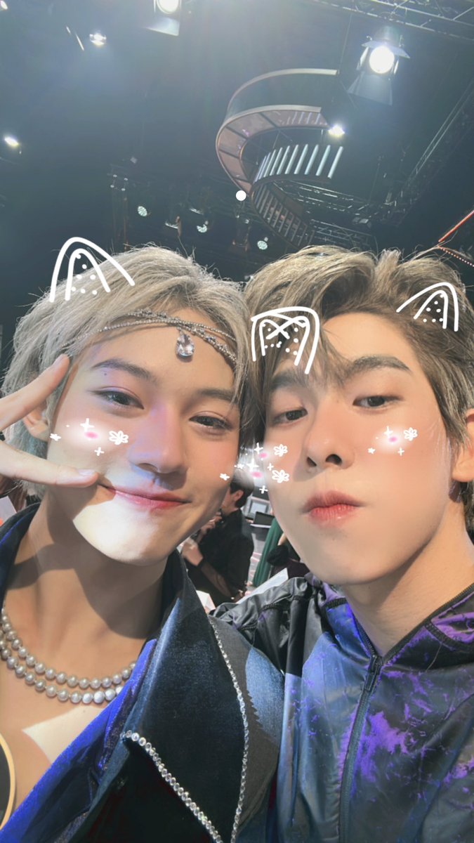 peempeemland's tweet image. อะๆอีกคน ยัยเหมียวของพี่ ภูมิใจในตัวเเกมากๆ เเกเป็นเด็กที่โคตรเก่งเเละน่ารักกับพี่มาก เป็นรุ่นน้องคนโปรดพี่เลย ตั้งเเต่รู้จักกันสีผมเเกก็เปลี่ยนเรื่อย🤣 ยินดีกับความสำเร็จที่เเกทําได้น้า เหมือนที่บอกอะพี่เป็นทาสหนูไปตลอดน้ายัยเหมียว congrat #ProjectAlphaTH #ProjectAlphaTHFinalEP