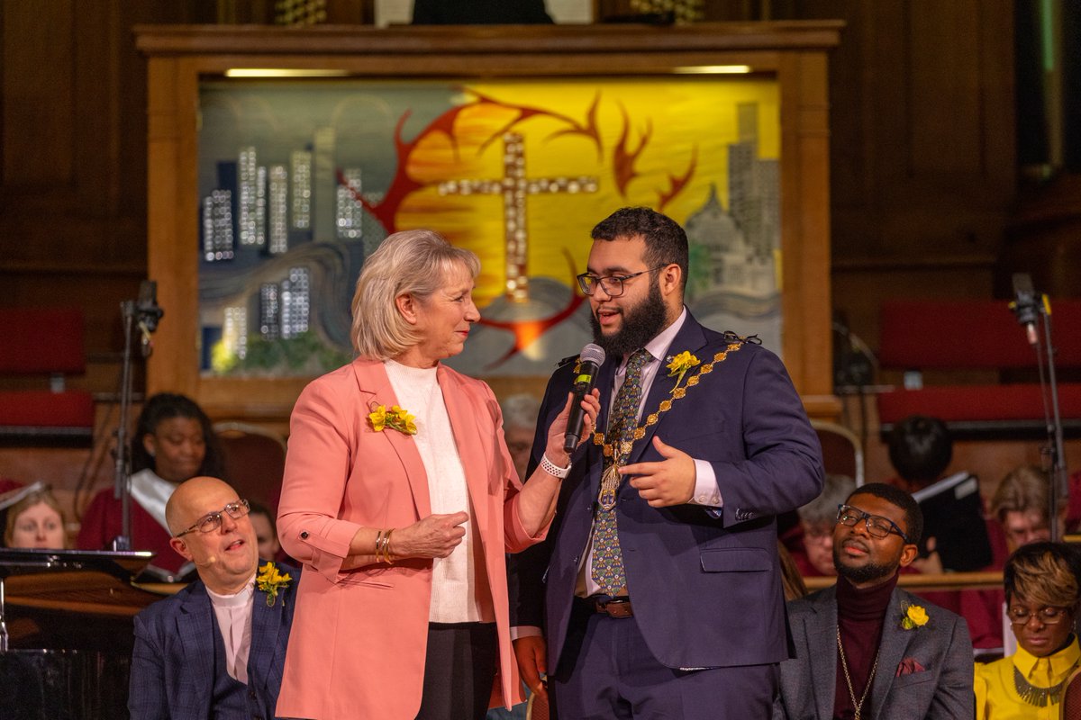 MethodistCentralHall (@mchw) on Twitter photo Daffodil Day 2023 with <a href="/LM_Westminster/">The Lord Mayor of Westminster</a> <a href="/PamRhodesTV/">Pam Rhodes</a> VP of <a href="/MethodistGB/">The Methodist Church</a> @RevTonyMiles <a href="/RevLansford/">Revd Lansford Penn-Timity</a> Daffodil Day 2023 with <a href="/LM_Westminster/">The Lord Mayor of Westminster</a> <a href="/PamRhodesTV/">Pam Rhodes</a> VP of <a href="/MethodistGB/">The Methodist Church</a> @RevTonyMiles <a href="/RevLansford/">Revd Lansford Penn-Timity</a>