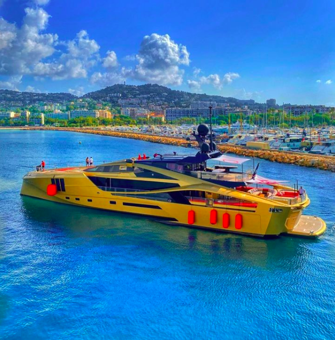 Ahoy, sailors! 🌊 and Happy Monday

Now is the perfect time to start preparing for the upcoming season, whether that means stocking up on safety gear, upgrading your technology, or adding some luxury amenities to your yacht. We got you covered!
yachtneeds.com