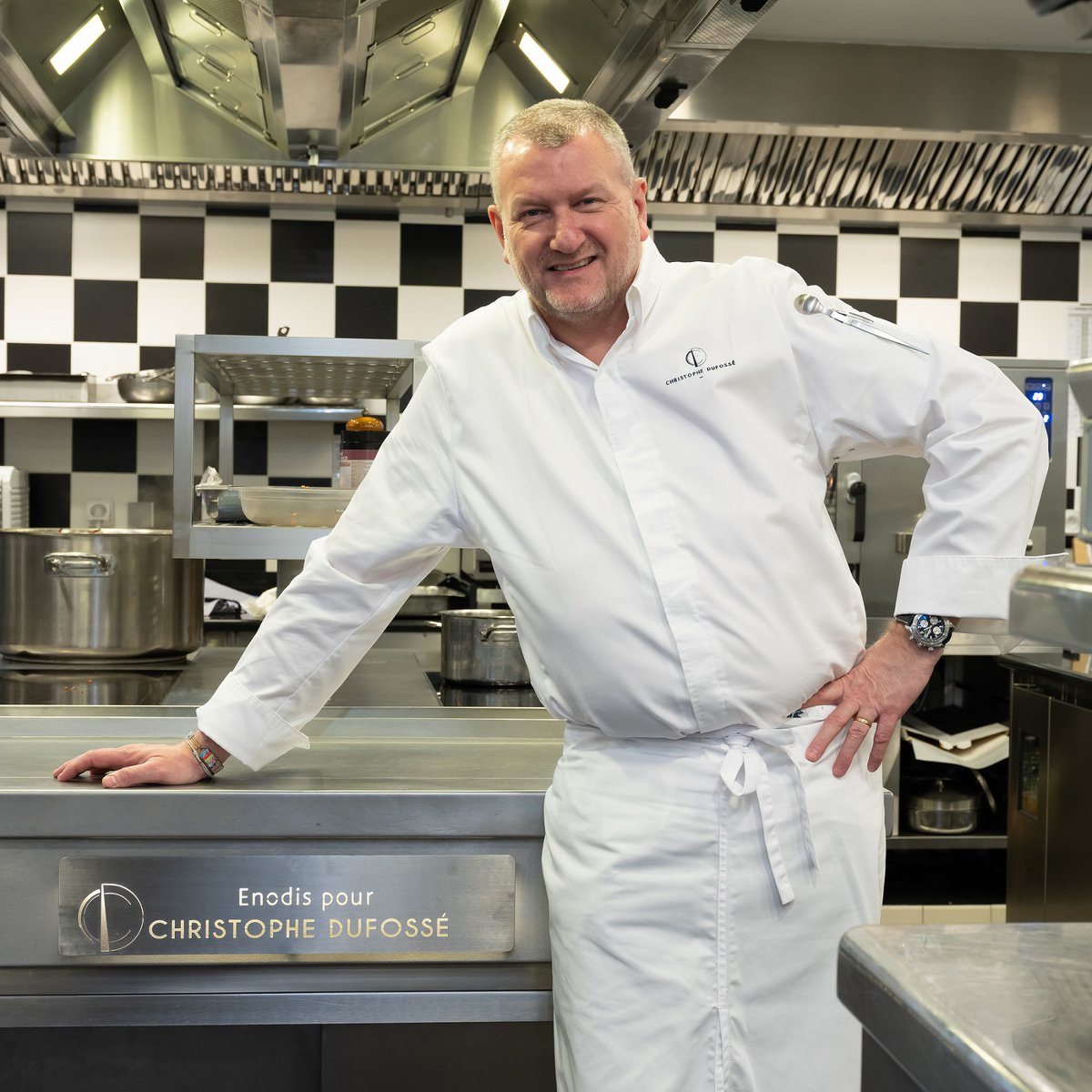 cdt62's tweet image. Guide #Michelin2023 : une deuxième étoile Michelin et une étoile verte pour le chef Christophe Dufossé et son Château de Beaulieu à #Busnes 👏