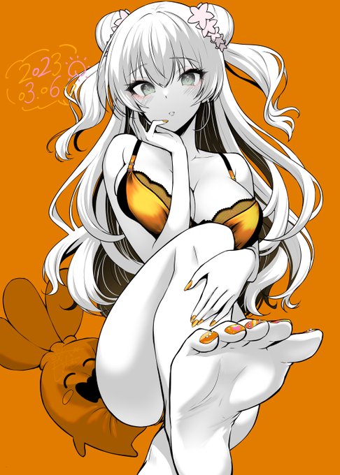 えにっき74。足裏担当オレンジ桃鈴ねねさん。

え～、ねねのコト全部知りたいの～?きもーい🧡
……って言われたさまである。

絵日記本文 ➡ https://t.co/mFHXnRdZLu 