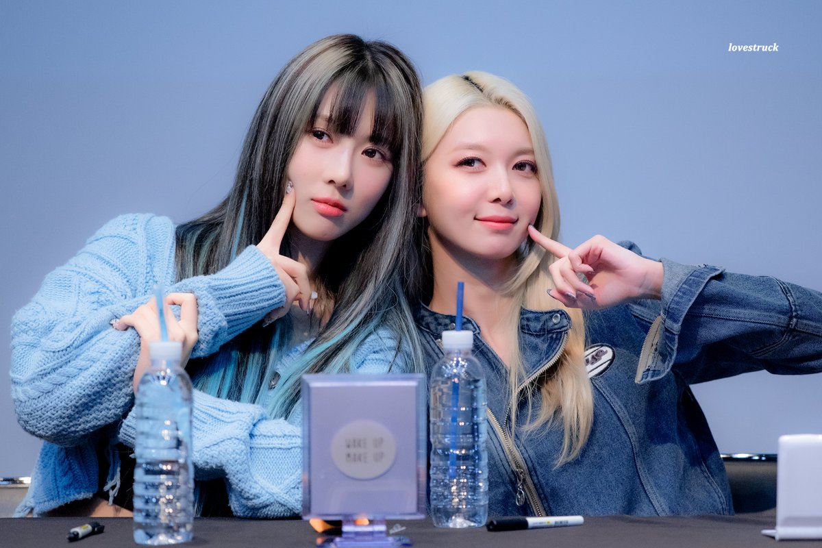 🎂 해피다미데이 🥳

#드림캐쳐 #유현 #다미 
#DREAMCATCHER #YOOHYEON #DAMI 
<a href="/hf_dreamcatcher/">드림캐쳐 Dreamcatcher</a>
