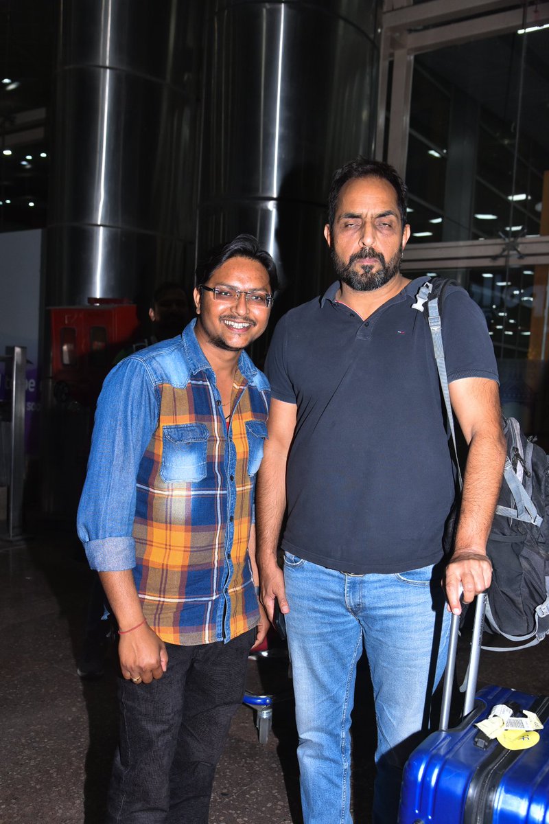 kapilrajkp's tweet photo. With the Villain 😈 @vishfulfilled
#vishwajeetpradhan #actor #artist #hero #performer #villain #role #character #negetive #negetiverole #negetivelead #indiancinema #bollywood #filmindustry #kapilrajkp #jaipurdiaries https://t.co/hi2wVoDLZp