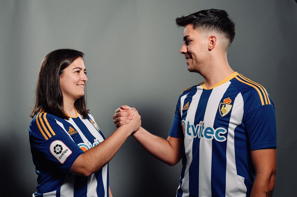 Esta jornada estaré acompañando a mi compa <a href="/CesarDaganzo/">Voyflyingxd</a> en @eLaLiga . 

¡Vamos VoyflyingxD!🎮🔥
<a href="/SDP_esports/">SD Ponferradina eSports</a> 💙
#Adelanteyarriba
#eLaligaSantander