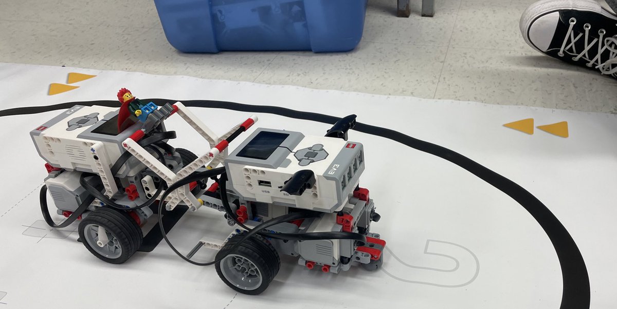 MsFennessy tweet media