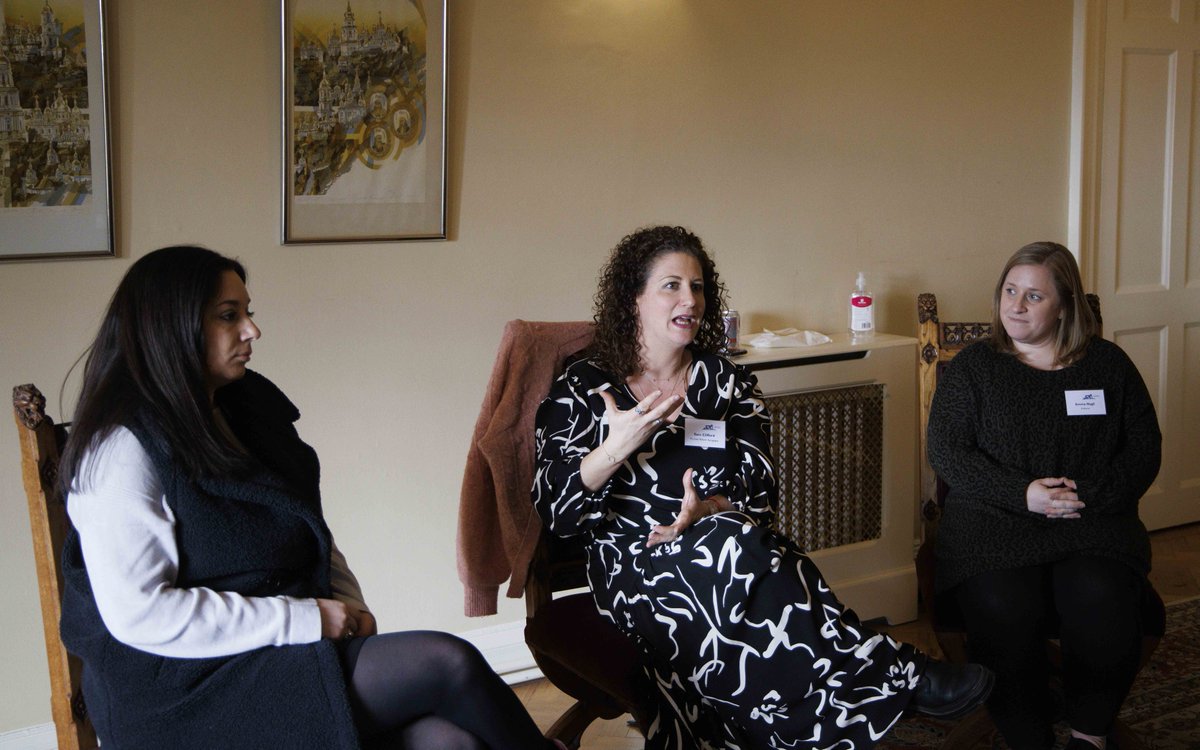 Lead_'s tweet image. Part of the Dangoor Senior Leadership Programme includes work in smaller peer learning groups allowing participants to share perspectives and thoughts on leadership challenges. These groups began during the  @windsorleaders residential and were expertly facilitated by the team.