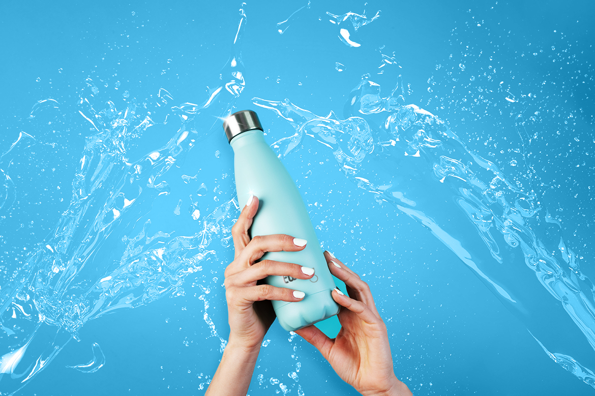 Hilfe meine Trinkflasche stinkt! 😅 

Doch keine Bange – wir verraten dir drei einfache Haushaltstricks, mit denen du deine Trinkflasche perfekt reinigst und den üblen Geruch im Nu wieder loswirst.🌺

Hier geht's zum Blog: twing.swiss/trinkflasche-r…

#trinkflasche #twing #reinigen