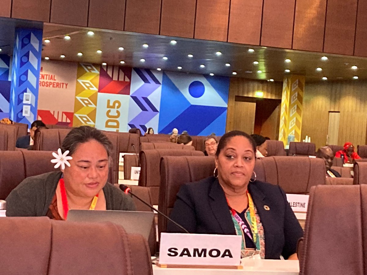 AOSISChair's tweet photo. Today at #LDC5, @AOSISChair reflected on the distress faced by Vanuatu (cyclones and earthquake) and many #SIDS.

“Development gains can be wiped out in single events, leaving governments to contend between recovery and providing basic support to the population."

#IslandsMatter https://t.co/F2b8ADZRLd
