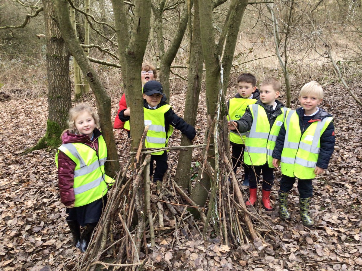 YRPinkClass's tweet image. The children in Pink Class enjoyed their visit to the local woodland area to create their own habitats. Thank you to all of the parent helpers for accompanying us on this trip. We hope that the wildlife in our woods loves them as much as we do.