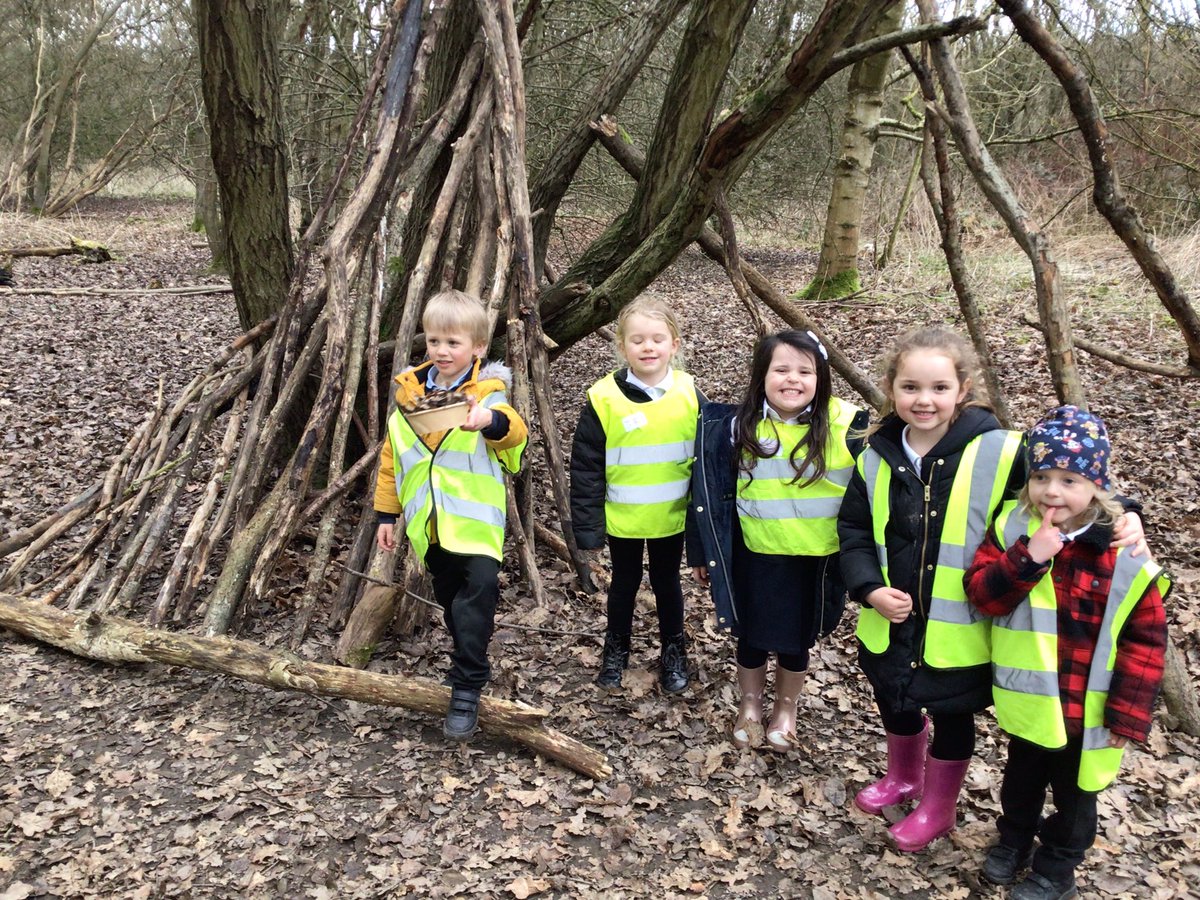 YRPinkClass's tweet image. The children in Pink Class enjoyed their visit to the local woodland area to create their own habitats. Thank you to all of the parent helpers for accompanying us on this trip. We hope that the wildlife in our woods loves them as much as we do.