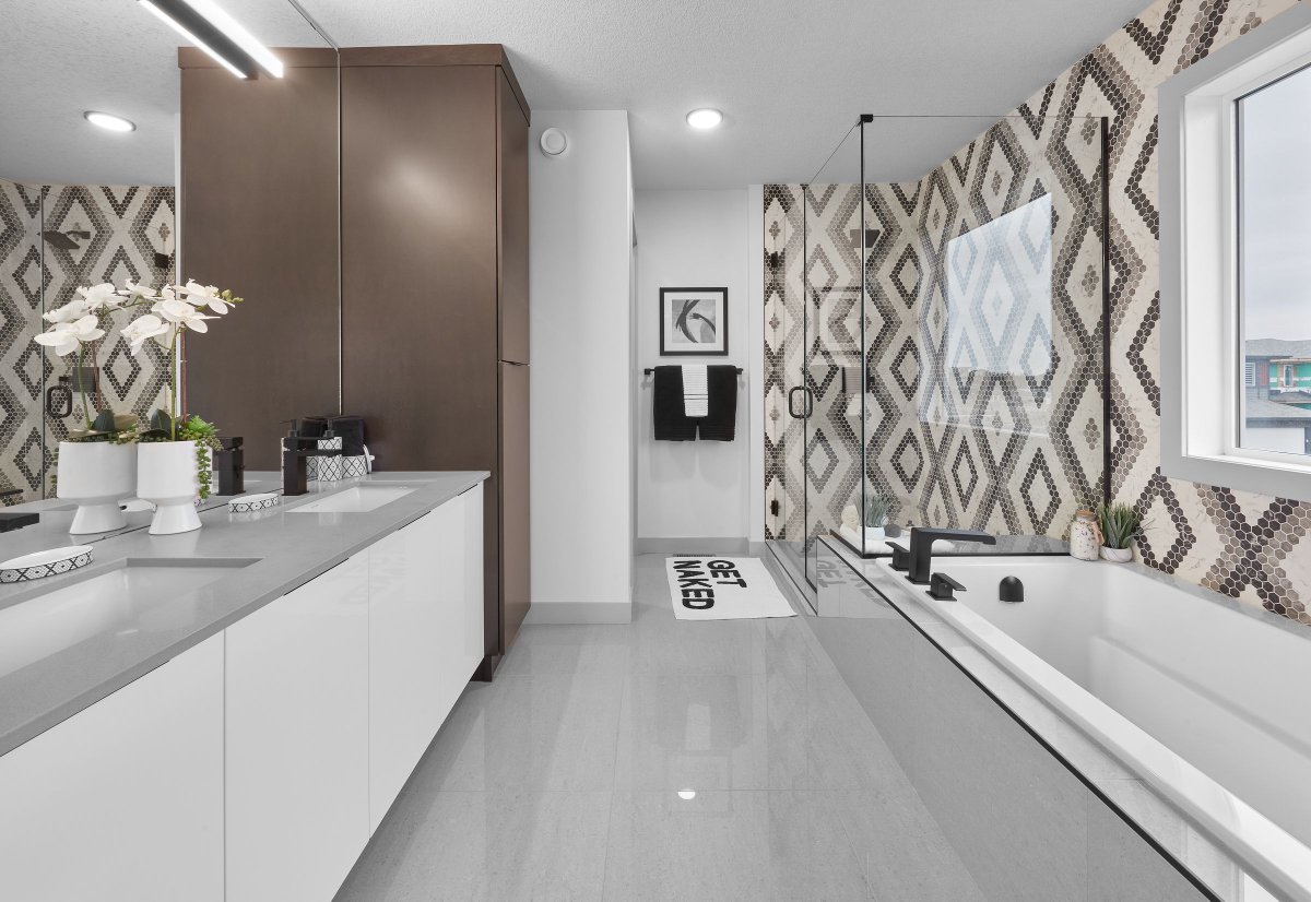 #BuilderSpotlight featuring <a href="/morrison_homes/">Richard Morrison Vancouver Homes</a> 
Founded in 1961, this award-winning builder is known around Alberta for their quality work and excellent customer service. You can find them, and their stunning showhome, in our St. Albert community, @riversidebygenstar