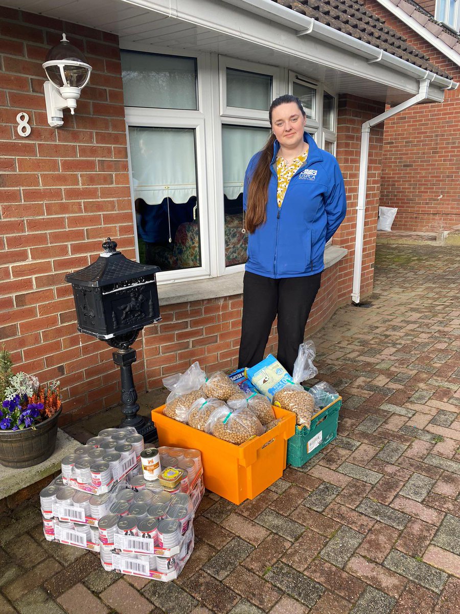 PortPetFoodBank's tweet photo. A massive thank you to @USPCA_Official for their kind donation of pet food this morning! We are so grateful that you are coming onboard with us on our journey at Portadown Pet Food bank ❤️ 

HELPING PETS EAT 🐶🐱❤️

https://t.co/0BdlOUugJF

https://t.co/VRhbJHRD3z https://t.co/5911bQA15C