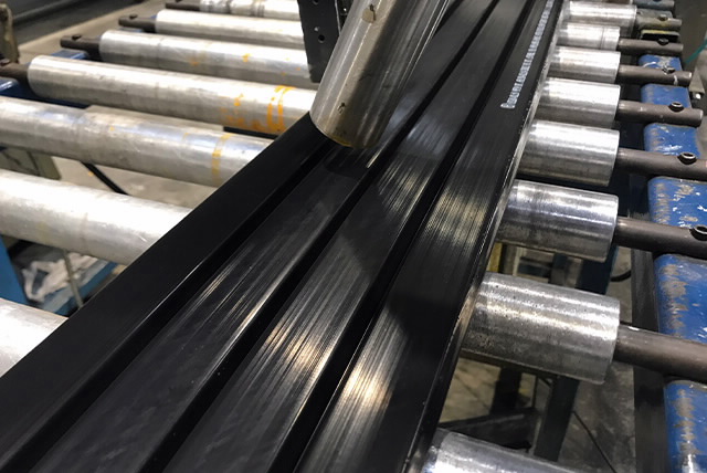 ParkerHannifin's tweet image. How are environmental initiatives and technology innovations impacting the rubber and plastics processing industry? Find out: prker.co/3YYhazZ #Digitalization #IndustrialProcessing