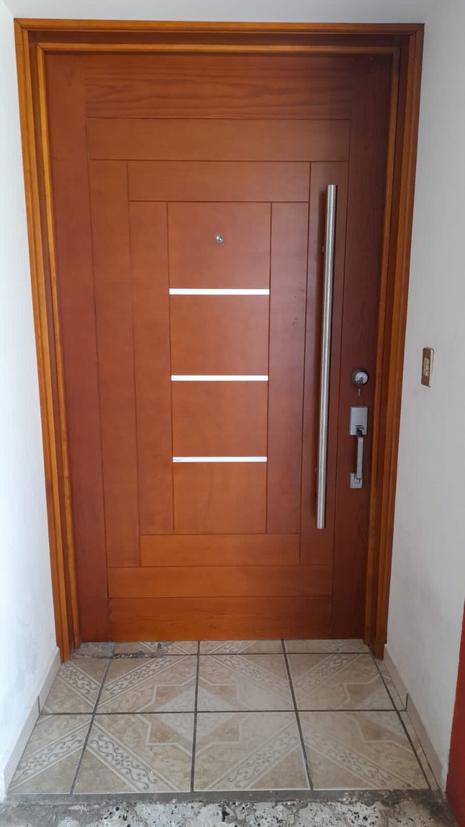 gurrolacarp's tweet photo. Carpinteria Gurrola se pone a sus ordenes.
Puerta principal, barra de 120cm, diseño rectángulos, tira de aluminio.
visitanos en calle pinosuarez #716 https://t.co/94XVrl9tIv