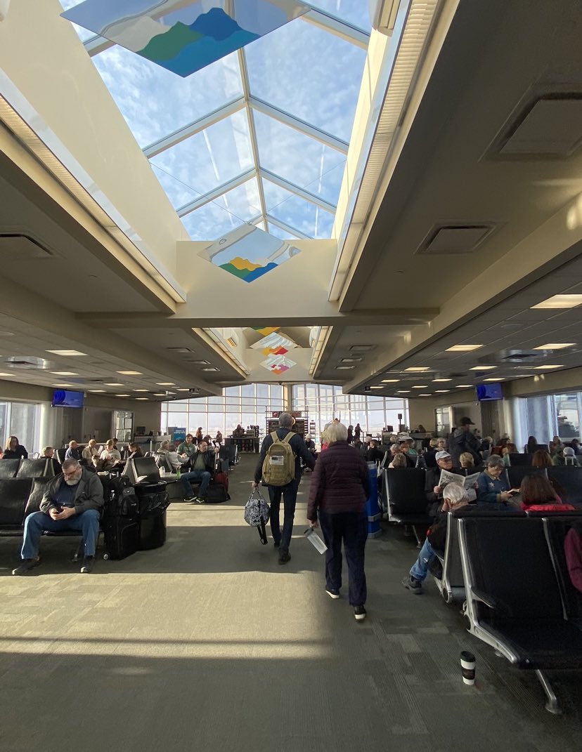 fly_CID's tweet photo. As Spring Breaker’s start passing through CID, remember to arrive at least 90 minutes prior to your flights departure time due to increased traffic through all airports. ☀️🕶️🐚⛱️

Safe travels &amp; don’t forget the sunscreen!

#FlyCID #SpringBreak2023 #Travel https://t.co/vuPAbCTyxl