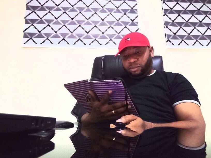 PstKizito's tweet photo. And the things that thou hast heard of me among many witnesses, the same commit thou to faithful men, who shall be able to teach others also. 2 Timothy 2:2 

It is a chain that should not be broken, as regards to the building up of the body of Christ. Be resourceful enough!! https://t.co/Loggl4yjH5