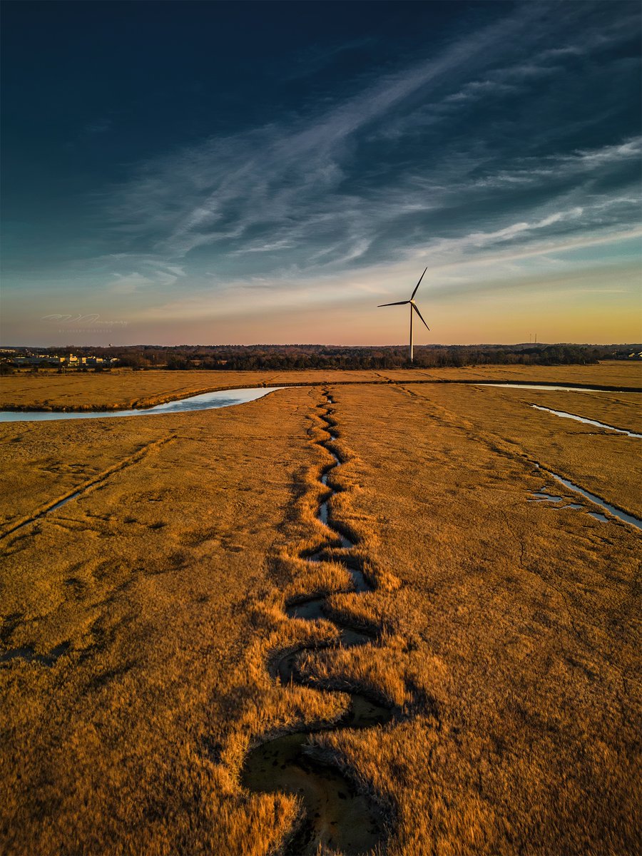 How’d it go with the #SiKPhotoChallenge last week? The theme was #LeadingLines

I got this the same day the challenge started…so I’ve sat on this for a while. We had some beautiful #light during #GoldenHour for this #drone shot of a #curvy #river leading towards the #windmill.