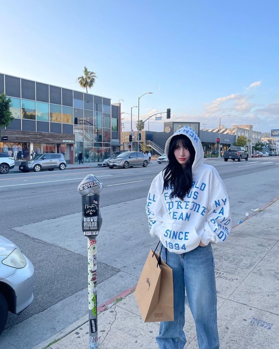 FqiB9sYacAAj8oZ.jpg?format=jpg