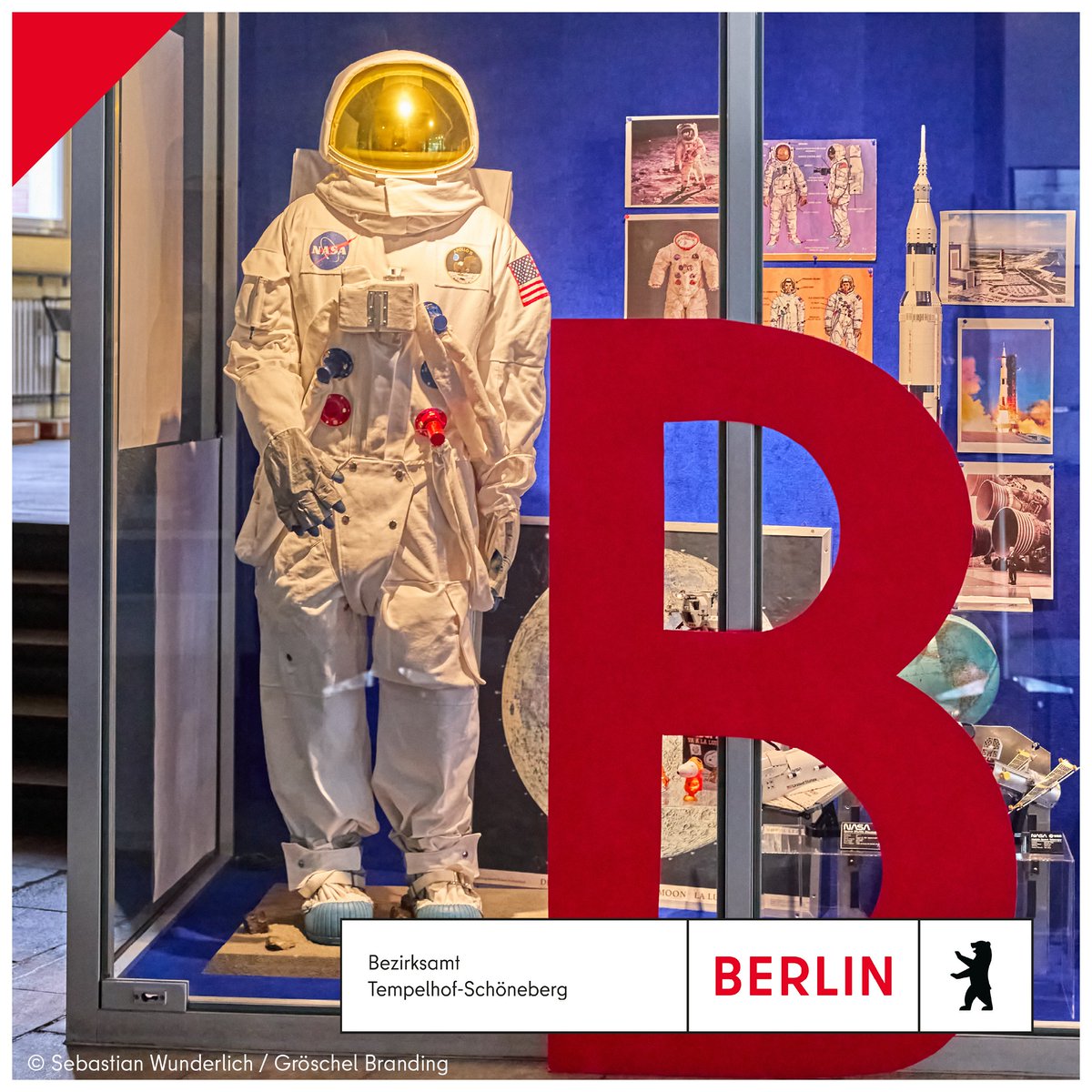 BerlinTempSchbg's tweet photo. Vom 25. März bis zum 10. April 2023 haben Sie die einmalige Gelegenheit, im Rahmen der Entdeckertage geballt und zu besonderen Konditionen Ihr Berlin zwischen S-Bahnring und Stadtgrenze zu entdecken. 🔍 #AbInsB
ℹ️ https://t.co/QDn0nqXQi0 https://t.co/hoGLkxDX2A
