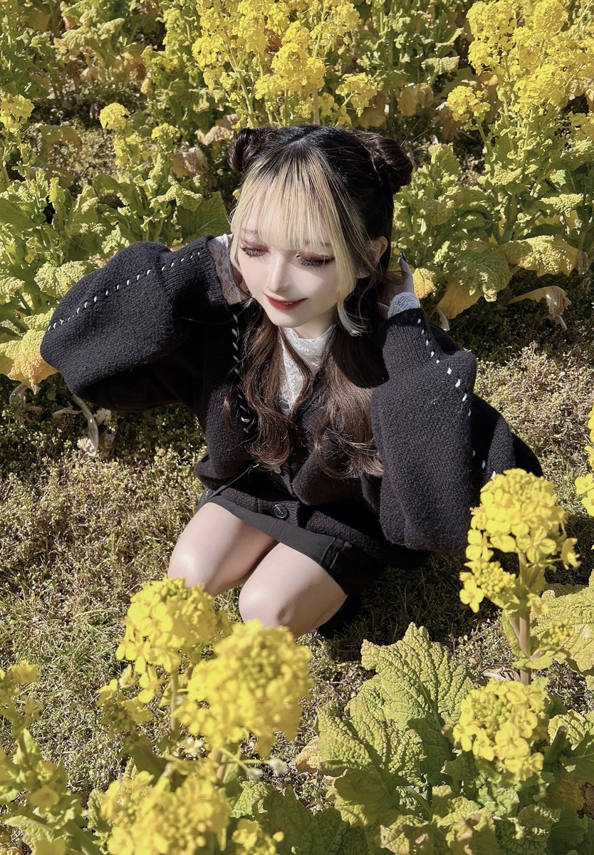 c_uxoxu_'s tweet photo. 🌼*･ https://t.co/5o3Evpz2Jq