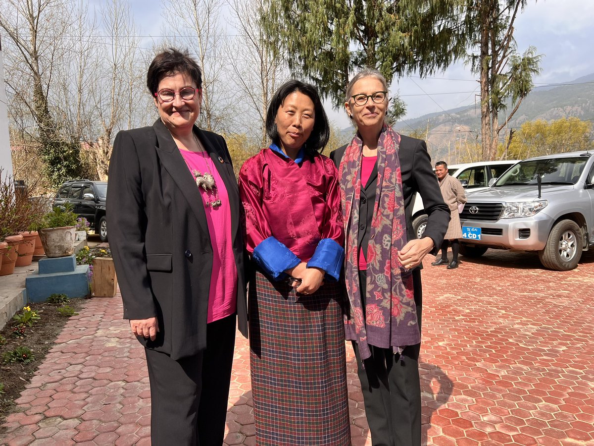 BayrPetra's tweet photo. Finding ways of cooperation between #Austria and #Bhutan after the country will be graduated to a middle income country. Parliamentary talks about the impact of project/laws on the #happiness index/the #SDGs. There is so much we can learn from each other! #beyondDevelopment https://t.co/TMeL6lfjEs