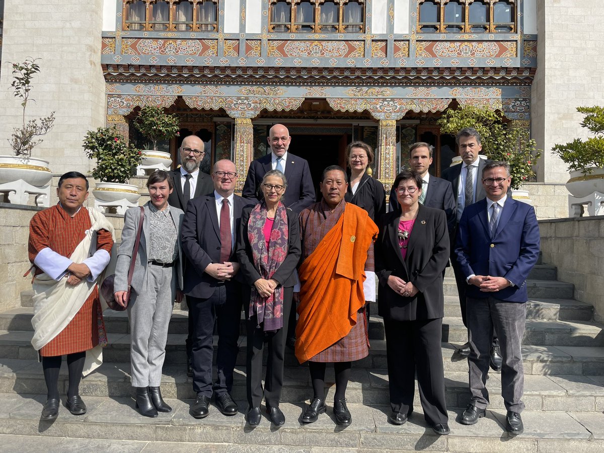 BayrPetra's tweet photo. Finding ways of cooperation between #Austria and #Bhutan after the country will be graduated to a middle income country. Parliamentary talks about the impact of project/laws on the #happiness index/the #SDGs. There is so much we can learn from each other! #beyondDevelopment https://t.co/TMeL6lfjEs