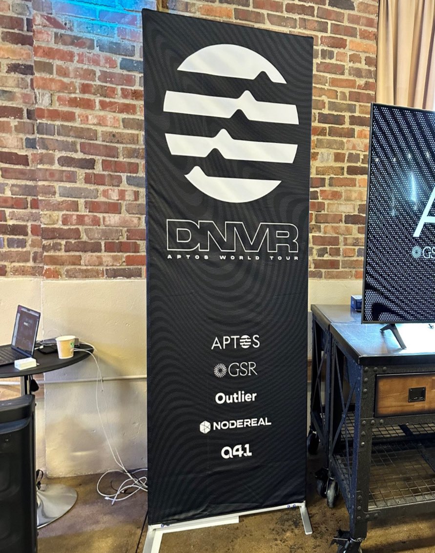 #AptosHouseDenver was fun 🤩 

Lets Build Together on <a href="/Aptos_Network/">Aptos Network (has moved to Aptos!)</a> <a href="/AptosLabs/">Aptos Labs</a> 🔥

It’s just beginning, more to come 🚀