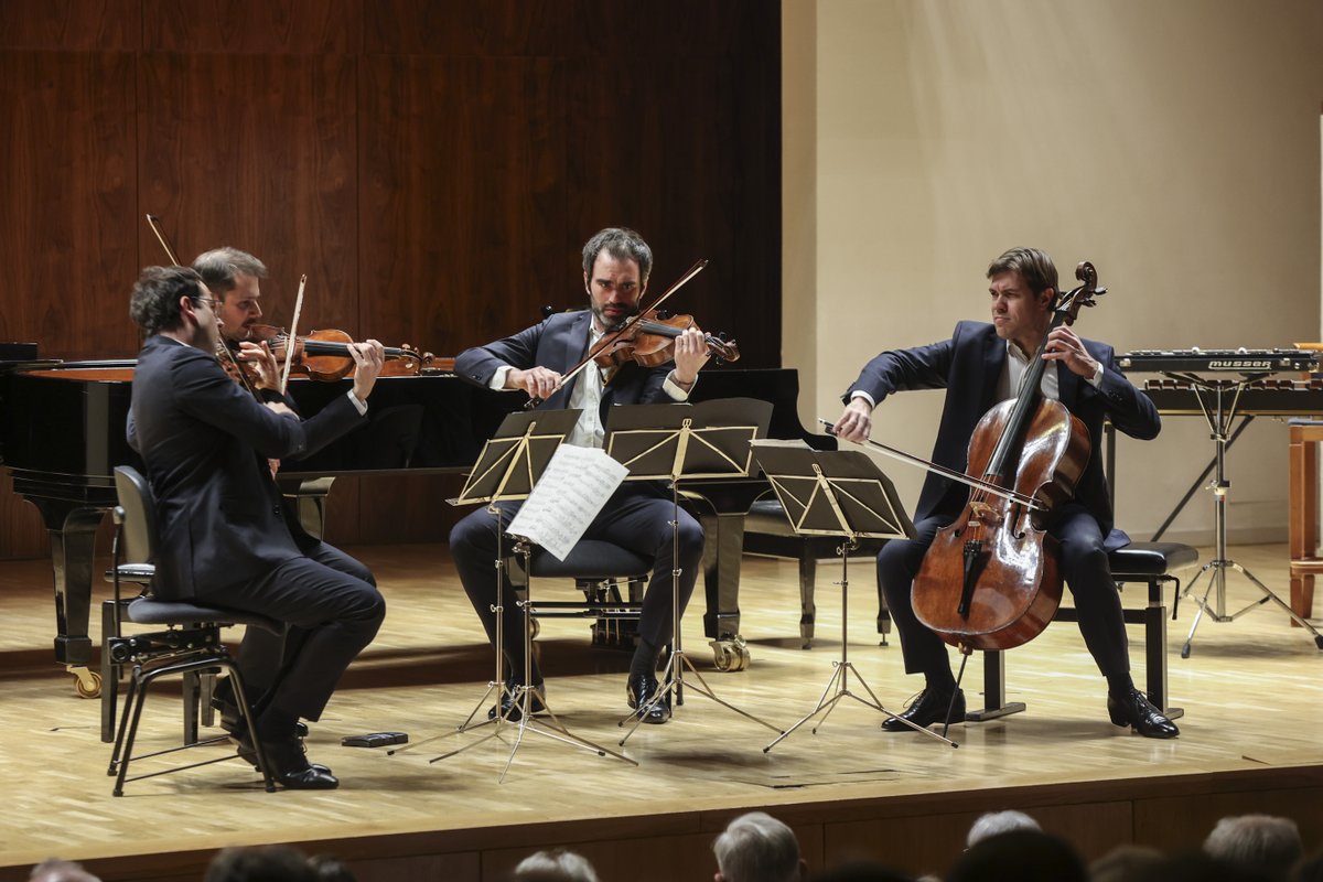 cndm_inaem's tweet photo. 💫Mágica velada la que nos regalaron Victor y Luis del Valle, el @QModigliani Pablo Barragán, Vassilena Serfimova, Magali Mosnier y @yanndubost en nuestro ciclo Liceo de Cámara del #CNDM.
 ¡Un auténtico carnaval para nuestros oídos! 🐢🦁🐘
📷 Elvira Megías https://t.co/SWm0puO6LS
