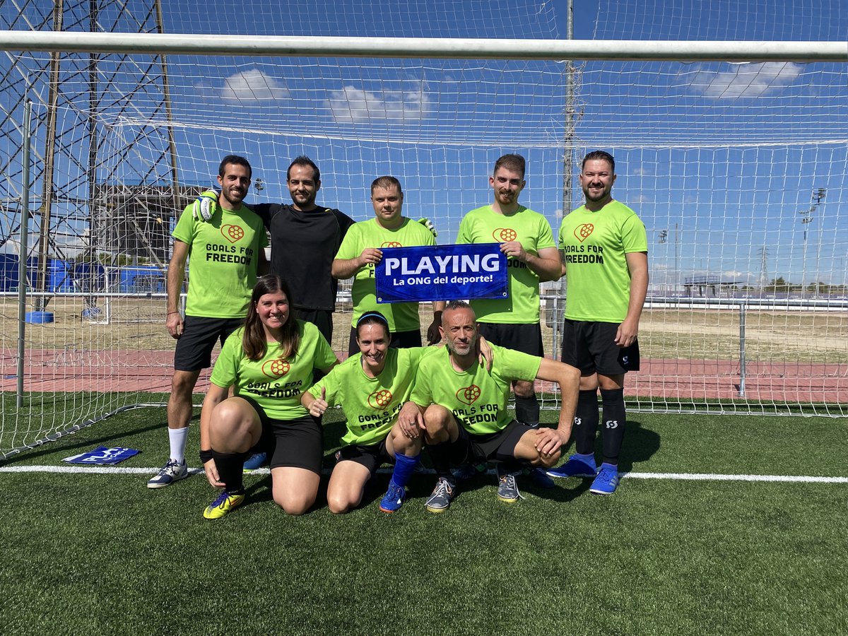 playingspain's tweet photo. ¡Gracias a todos los participantes de nuestros torneos! 💙 

En Playing invertimos el 100% de los beneficios recaudados en los torneos en crear proyectos educativos en Gambia 📚

Conoce más aquí: https://t.co/Fb8qVS1fRK https://t.co/1orFZm5Q7v