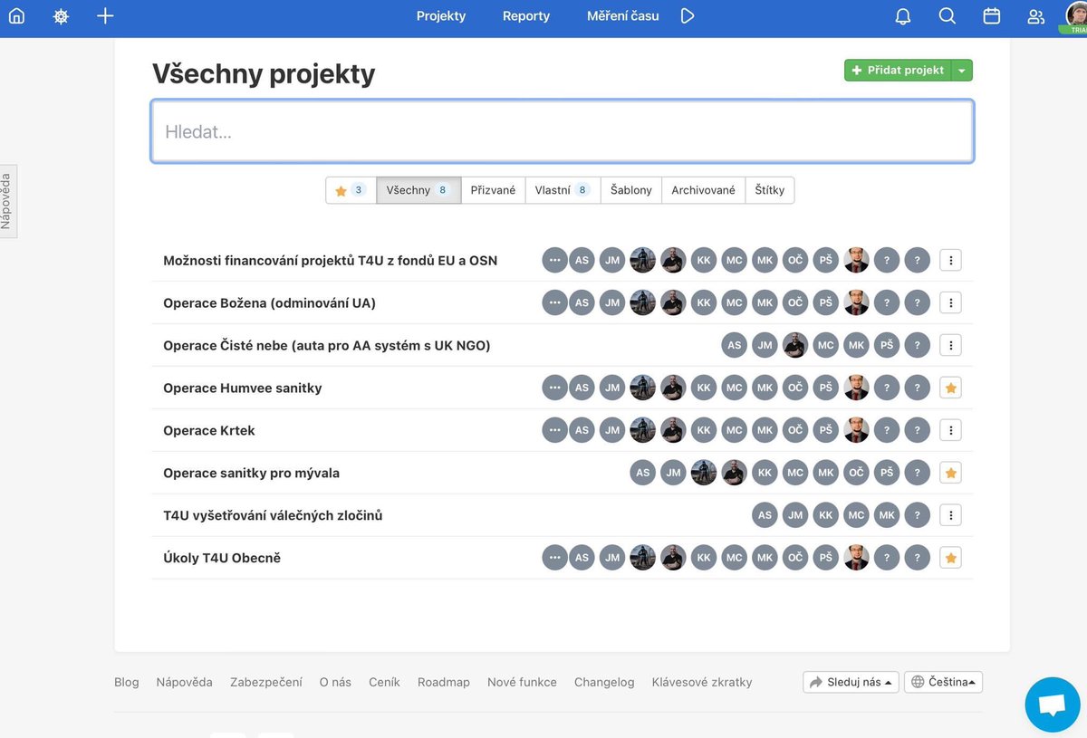 1/ S rostoucím počtem členů a projektů 📈📋, které v rámci dobrovolnické pomoci Ukrajině 🇺🇦 bylo potřeba zřídit nějakou platformu na řízení projektů, abychom se v tom neutopili 🤯. Vyzkoušeli jsme online platformu Freelo  👍. Vše má tak slušnou štábní kulturu 🫡 a lidé vědí, co