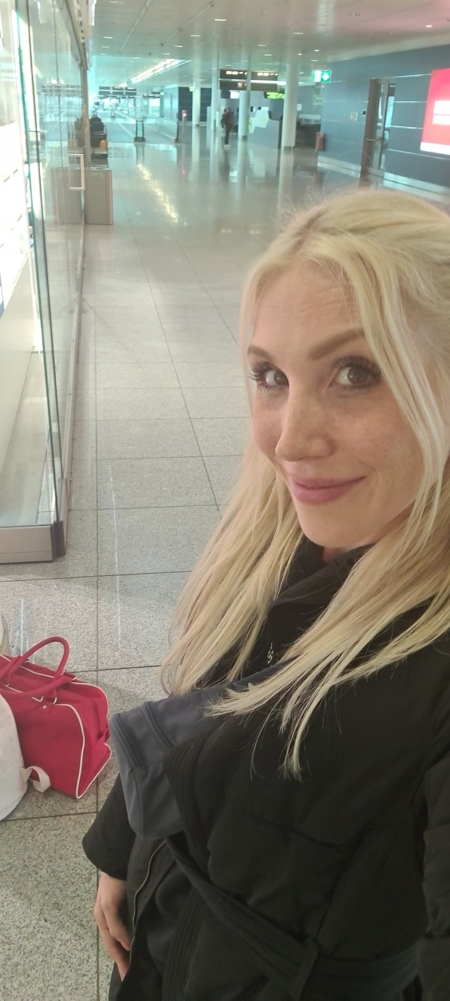 TW Pornstars - Scoopcake 💦. Twitter. Hallo München! Wünsche euch einen