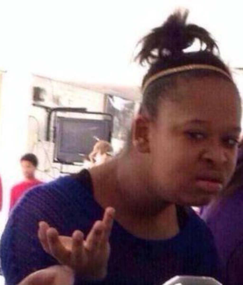 el algoritmo viendo cómo comparto vídeos de f1 y luego le doy a no me interesa