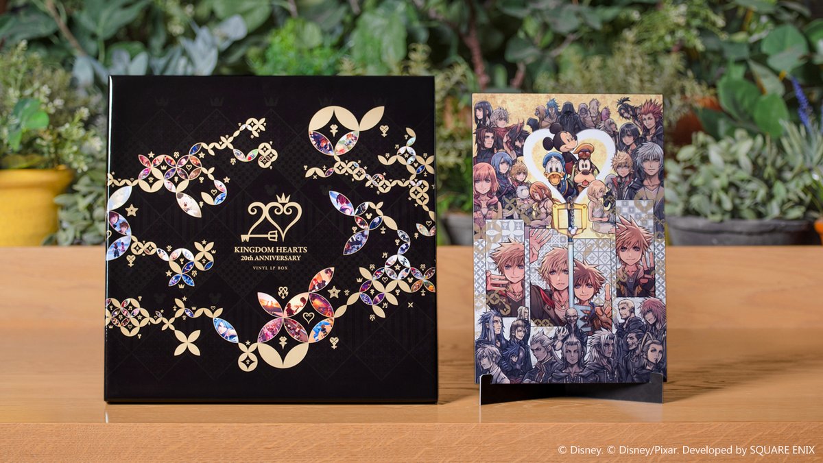 Here’s another look at the Kingdom Hearts 20th Anniversary Vinyl LP Box, launching in April. The boxset features artwork from throughout the series and includes a bonus illustration for you to display! #KH20th Pre-order yours now: sqex.to/4Xh8d