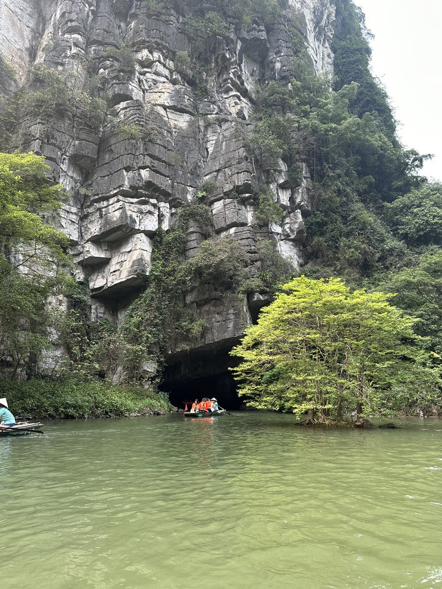 xyzzyspoonshift's tweet image. #Vietnam #ninhbinh