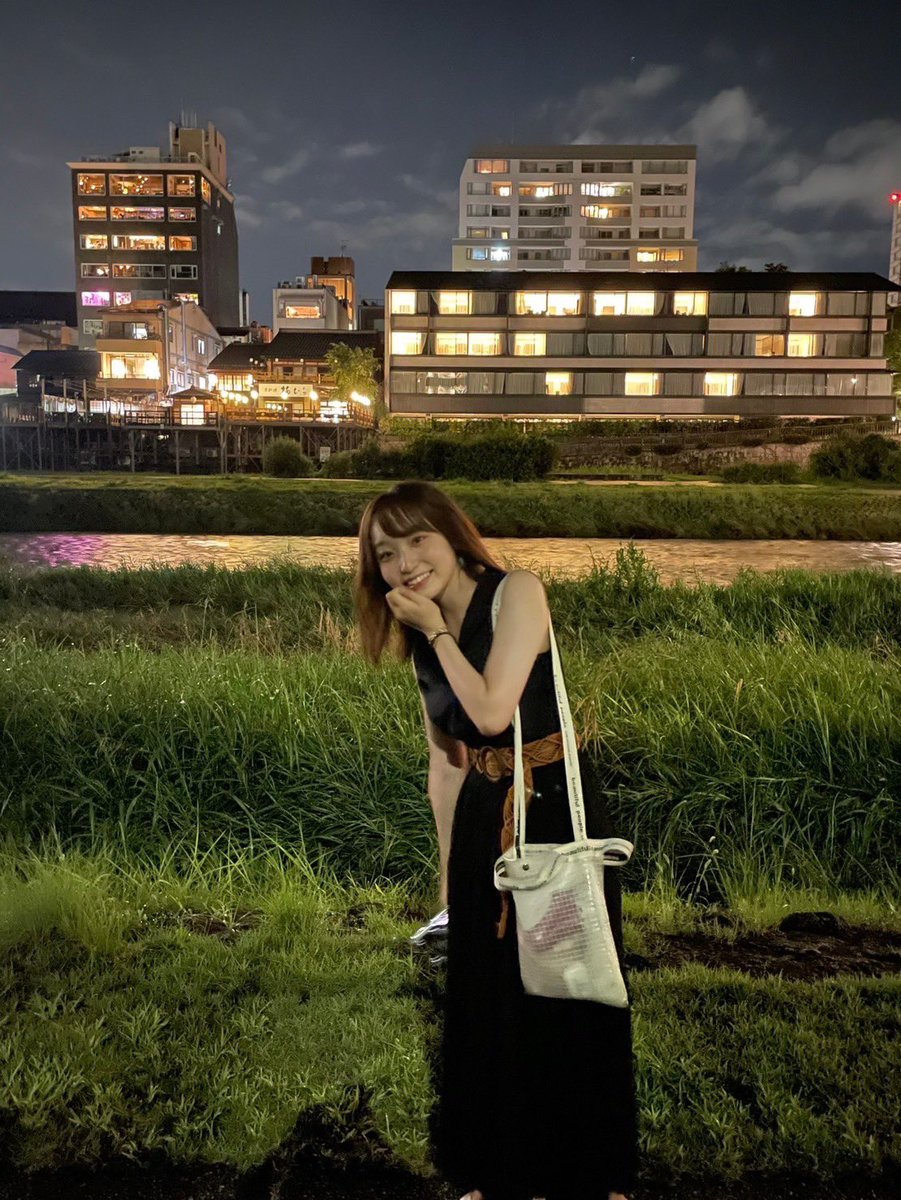 keioseikyo's tweet photo. 【幹部紹介④】

新歓代表　さとこ(法学部法律学科)

可愛いくて愛され役のさとこは、
生協の妹！彼女がいる場は、
パッと明るくなります🌸🌸
可愛くて盛り上げ上手なんて
完璧ですね😊😊

そんなさとこに、新歓で癒されに
来ませんか？

#春から慶應　#慶應新歓　#慶應生協 https://t.co/CshJMTQTfs
