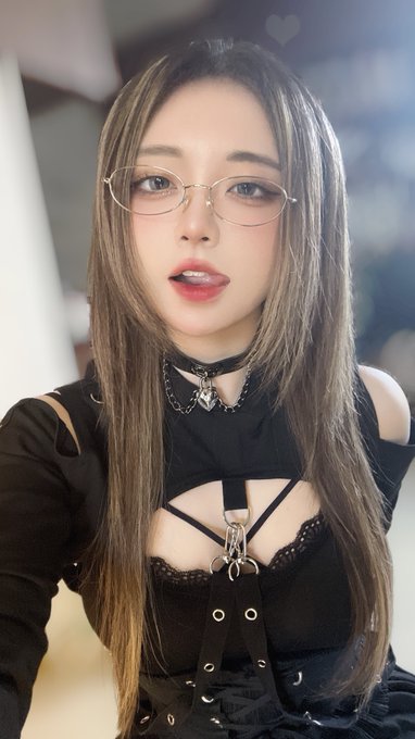 コスプレイヤー絲のTwitter画像21