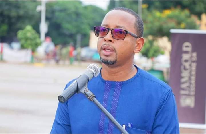 OUEDRAOFRANK742's tweet photo. #Souleymane_Boly ex Directeur Pays de la société #IAMGOLD Essakane SA est devenue le nouveau Directeur des Affaires publiques Pays de la société #Endeavour_Mining au Burkina https://t.co/9OuutHQN2K