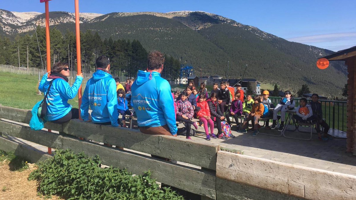 🔍 Busquem tècnics d’activitats físico-esportives al medi natural i monitors de lleure per treballar en colònies escolars d’#aventura aquesta primavera 👉 linkedin.com/jobs/view/3514… Interessats/des envieu el CV a esportec@esportec.cat
Gràcies! 🙌