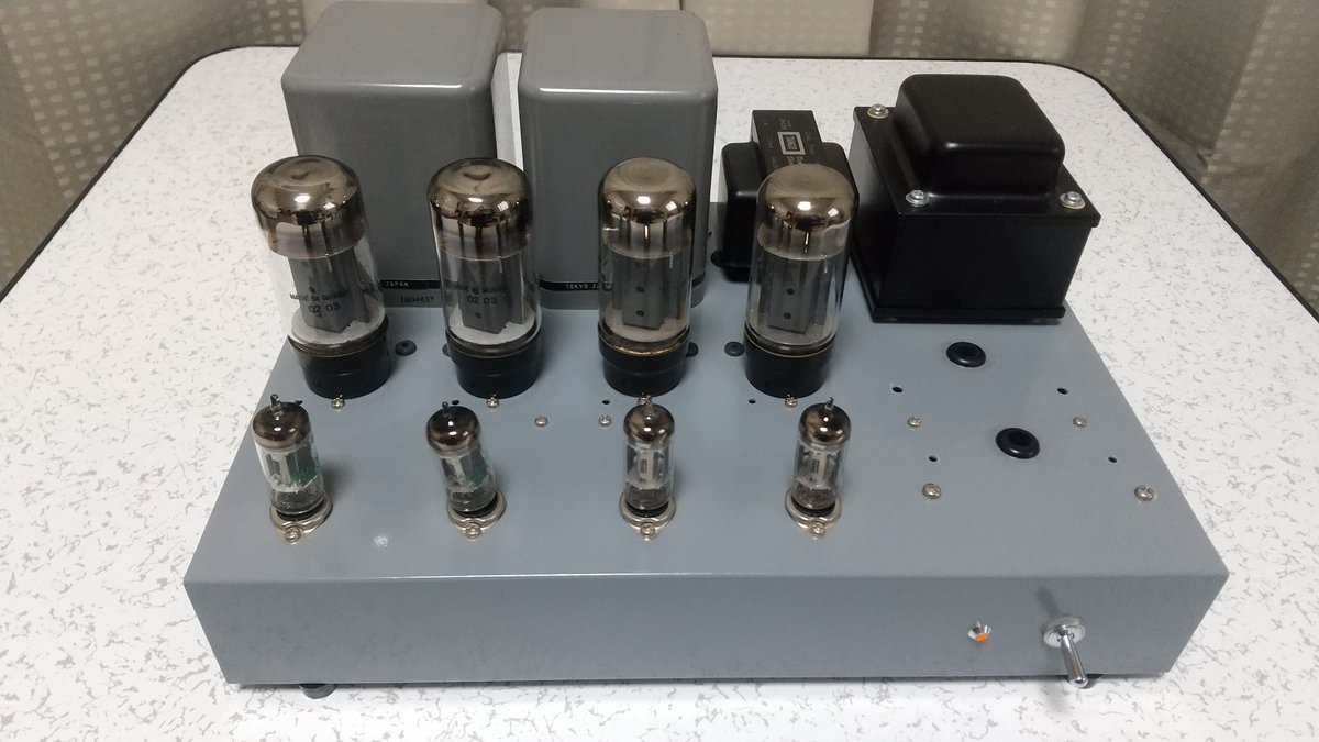 nibelung2019's tweet image. 次の記事をブログにUPしました。
・6L6 QUADⅡタイプ プッシュプルアンプ　nibelung273.blog.fc2.com/blog-entry-140…　

6L6だとオリジナルQUADアンプに近いかも。
思惑通りの音質になりました。

#6L6 #QUAD #真空管アンプ #プッシュプル #KT66