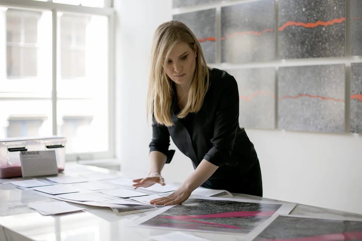 thebadactivist's tweet image. In honor of Women’s History Month, we’re celebrating 31 women in March.

Molly Gochman is an experiential artist and activist who brings together the collective experiences of many people for greater understanding.

Check out #redsandproject

#WomensHistoryMonth