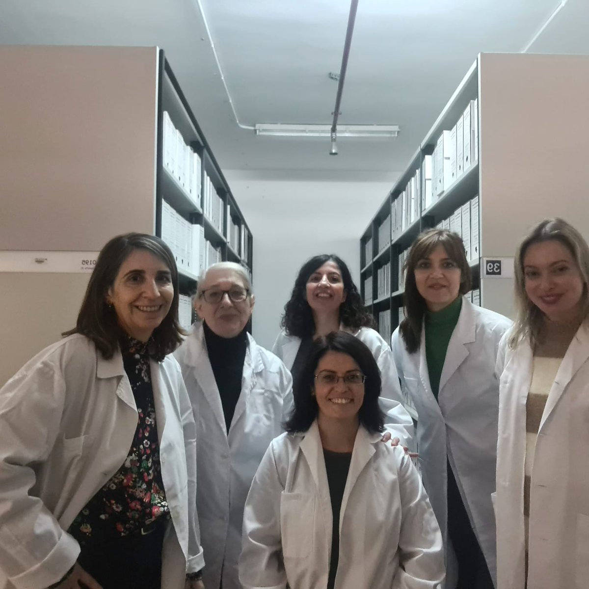ArchivoUCLM's tweet photo. The archivist girl team del Archivo UCLM
@uclm_es #8M #8M2023 #DiaInternacionalDeLaMujer #MujeresEraDigital #archiveras #mujeres #archiverasblogueras  #CLMujeres https://t.co/I7G4QPZCne
