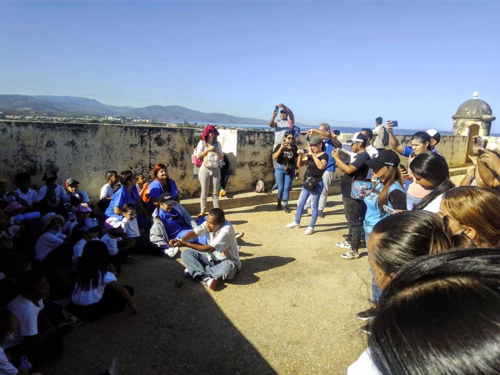 El Poder Popular tiene un rol protagónico para el impulso del turismo. #SucreLealAChávez