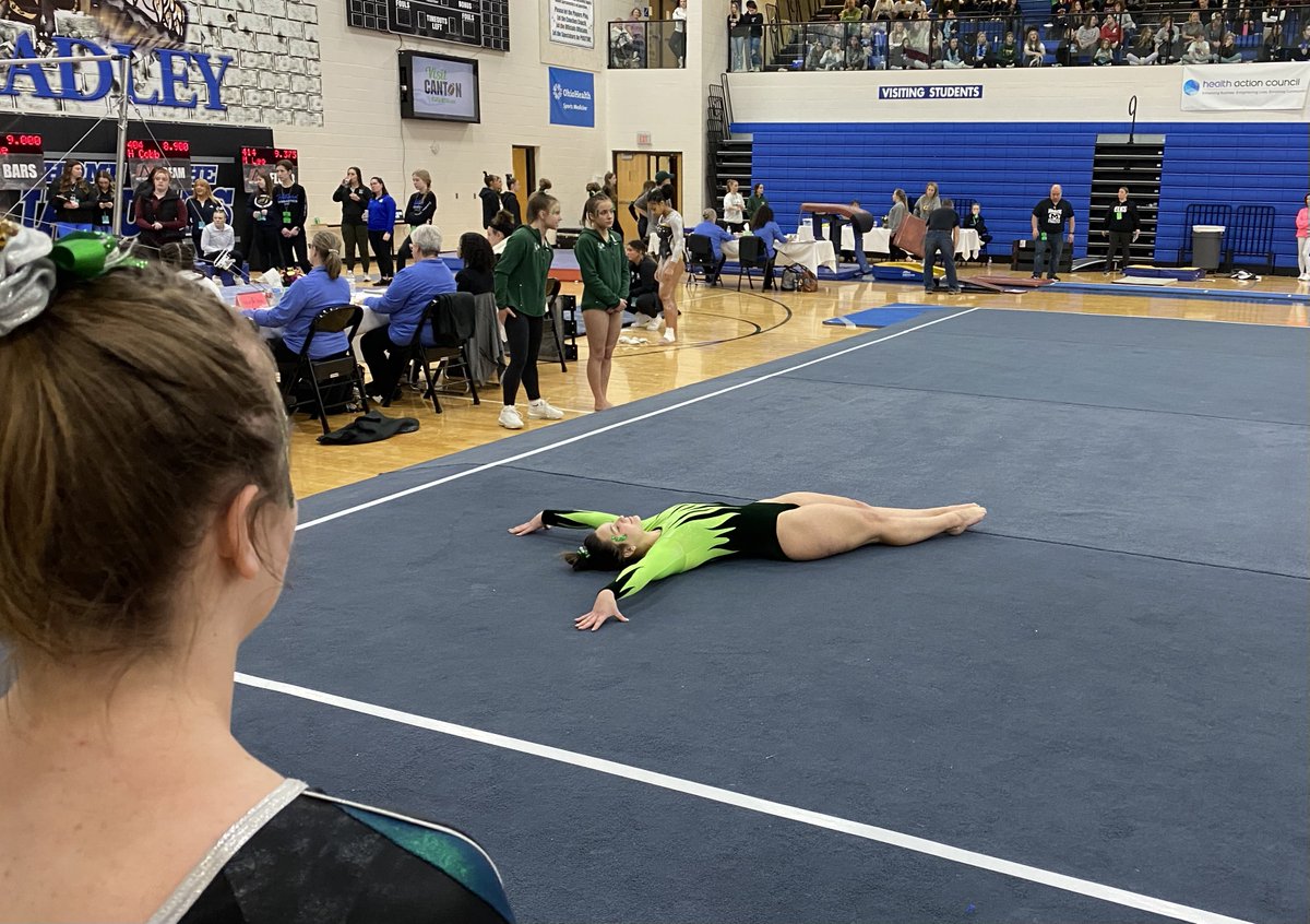 BrianDulik's tweet photo. GYM: @MedinaBeesGym senior @macy_maxworthy (2nd on beam) and freshman @kendallperfectt (5th-T on bars) earned medals at the @OHSAASports state meet. Senior @ColleenJohnsonL (8th-T on vault, 9th in A-A) and junior Madison Lee (10th-T on floor) were All-Ohio honorees. https://t.co/LtO0XJwzcq
