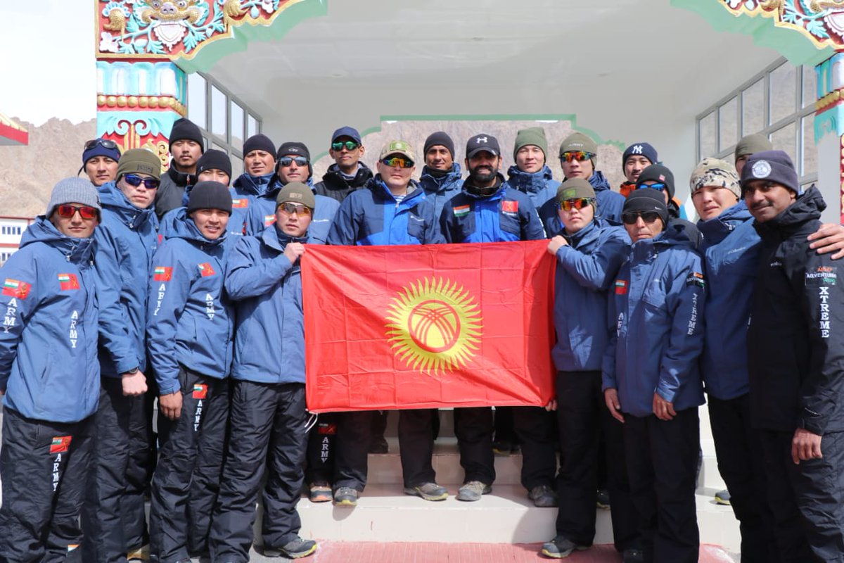 adgpi's tweet photo. Joint #India #Kyrgyzstan expedition to scale Mt Stok Kangri (6153m) was flagged off today from HQ @firefurycorps. The expedition will provide a platform for both Armies to learn the best mountaineering practices from each other.

#IndianArmy https://t.co/ea18EHoNvI