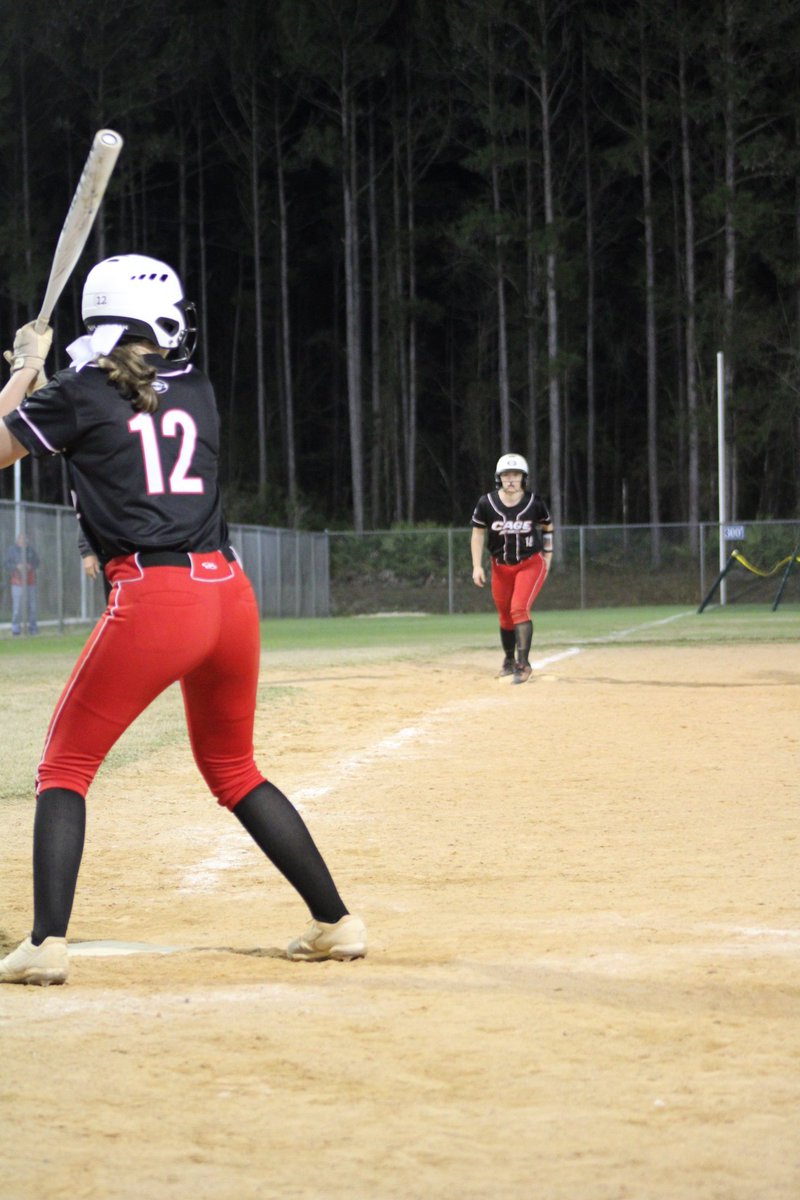 CAGE_Thornton's tweet image. Bringing her home! RBI for MB! @marybet84364041 🔥🔥
@CandiceT2007
#winning #softball #basehit