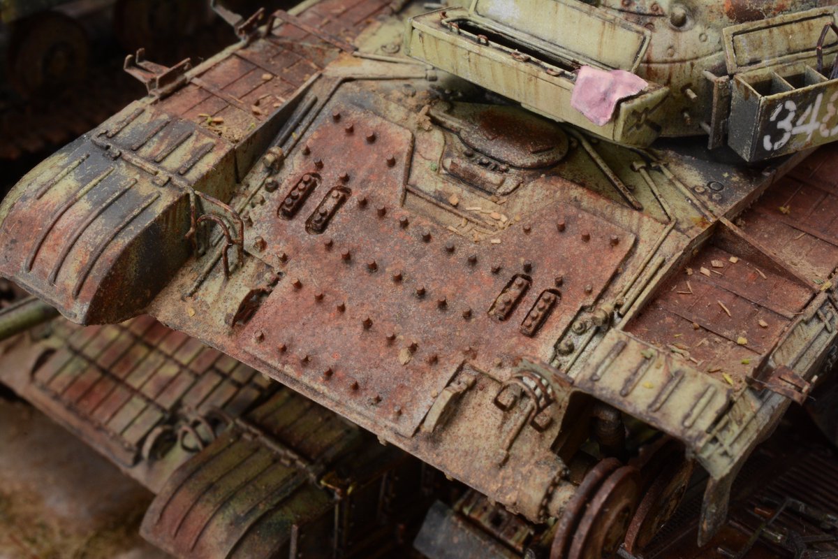 yumikon1979's tweet photo. #戦車は鉄である

1/72スケール
モデルコレクトT-64、T-72使用ジオラマ https://t.co/18kHbzQ4tC