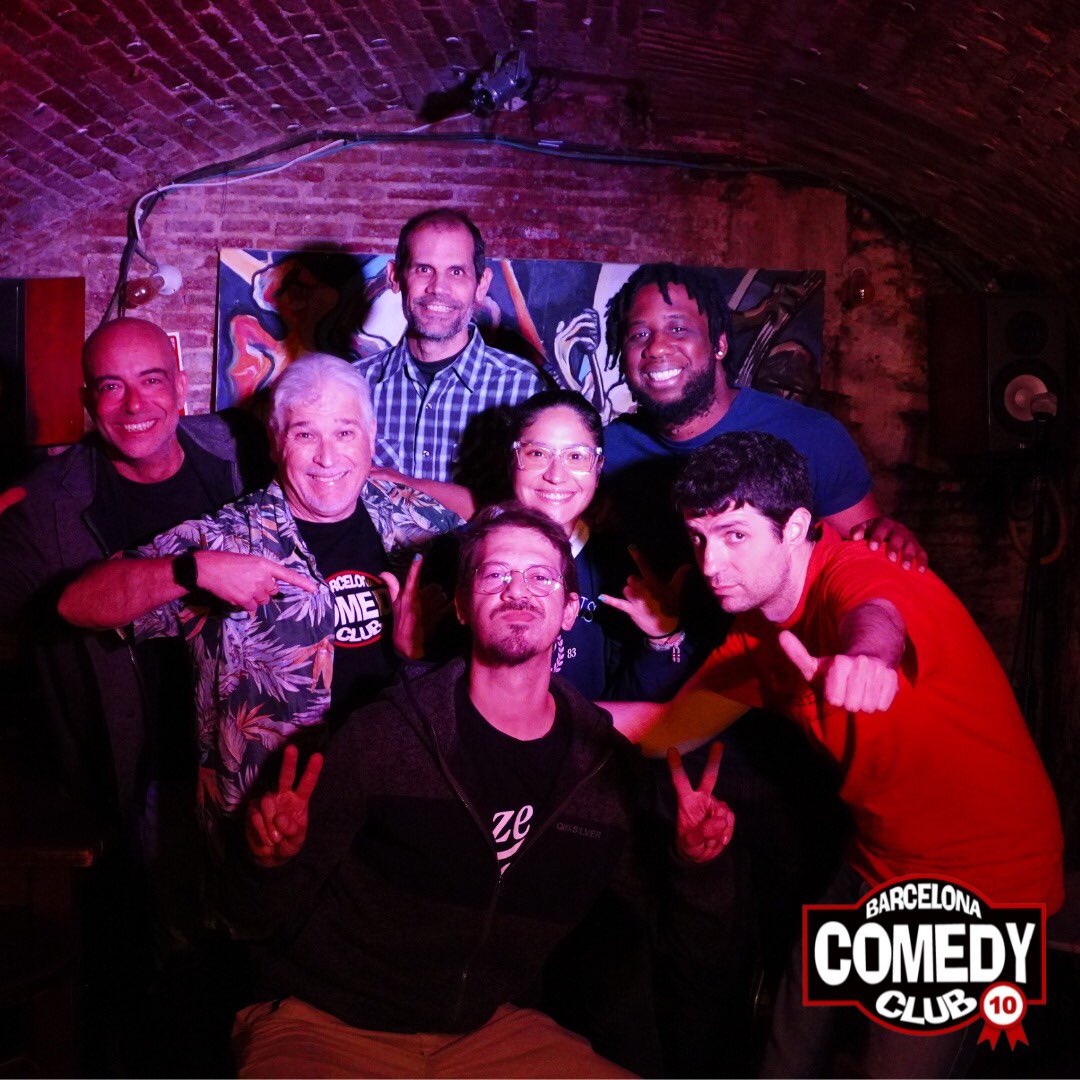 BCNComedyClub's tweet image. MOMENTOS DE LA SEMANA 🤩♥️ 
¡¡Gracias a todos!!

Encuentra más fotos en el instagram barcelonacomedyclub 👈🏼👈🏼🥳

#barcelonacomedy #barcelonacomedyclub #barcelonamola #planesbarcelona