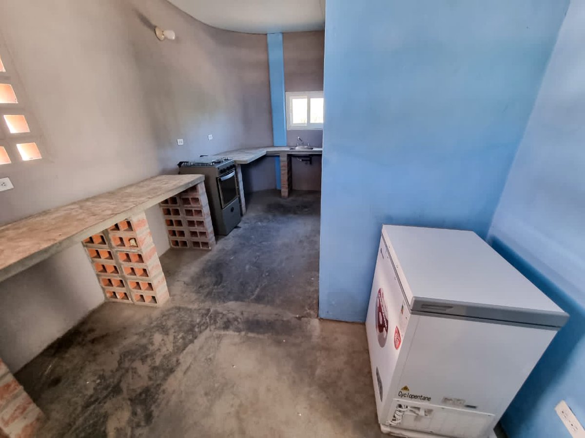 SucreGobierno's tweet photo. #EsNoticia 🗞 || Realizada dotación de aire acondicionado, Freezer y cocina al nuevo  módulo de seguridad de la UDO núcleo Sucre 

@GPintoVzla 

#SucreLealAChávez 
#SomosLosDeChávez https://t.co/arSkmFmdug